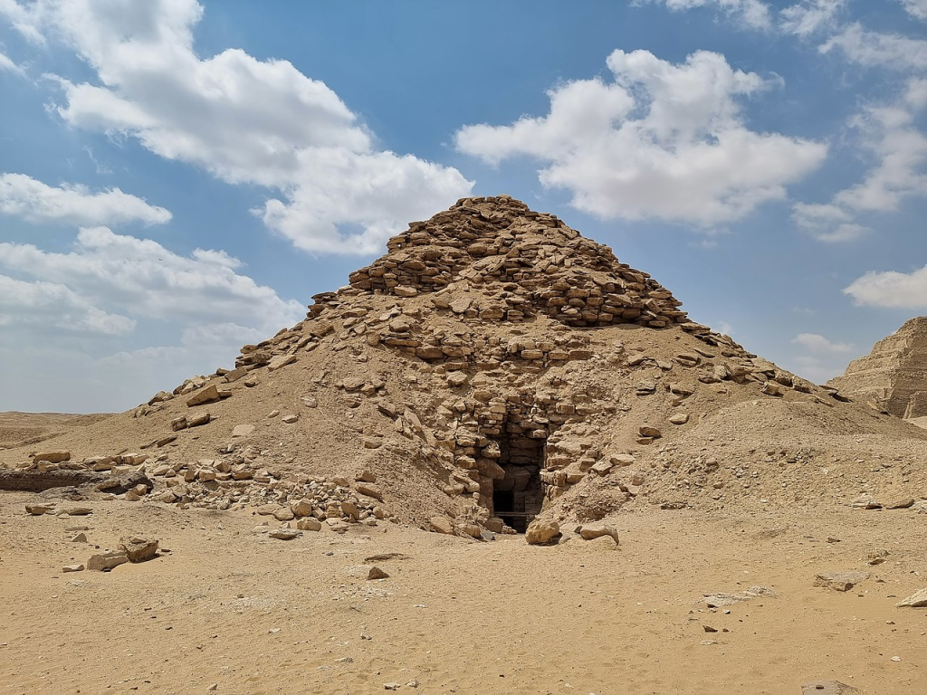 Pirámide de Usherkaf