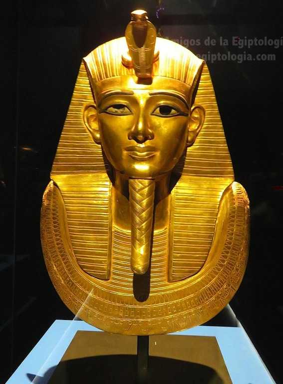 Máscara funeraria de Psusennes I